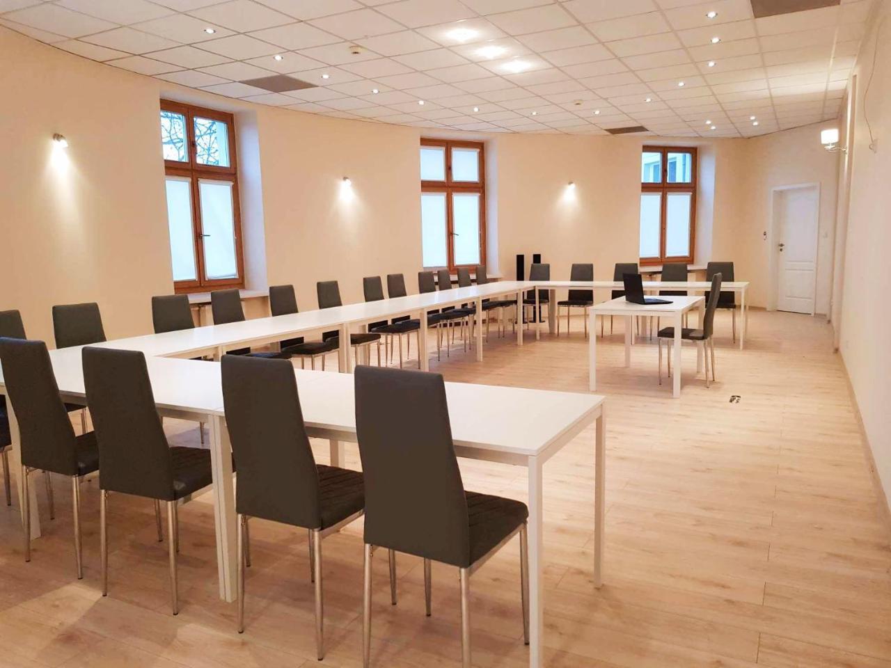 Puffa Hostel Lux Warsaw Ngoại thất bức ảnh