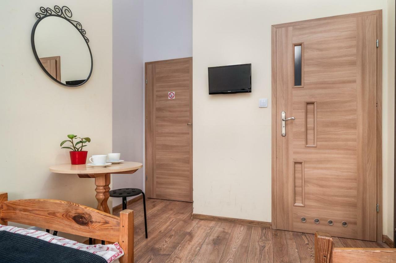 Puffa Hostel Lux Warsaw Ngoại thất bức ảnh